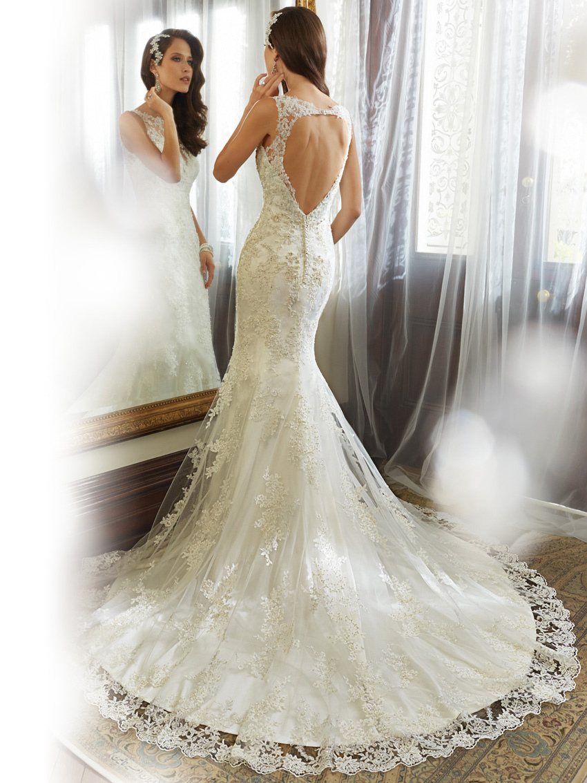 Y11557_bk_Designer-Wedding-Dresses-2015.jpg